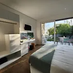 Elle Ecoholiday לינה וארוחת בוקר מאלצ'סינה