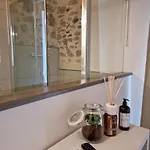 Elle Ecoholiday לינה וארוחת בוקר