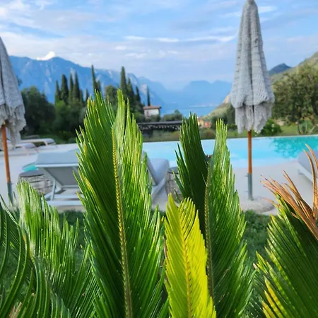Elle Ecoholiday Nocleg ze śniadaniem Malcesine