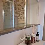 Elle Ecoholiday Bed & Breakfast 4*