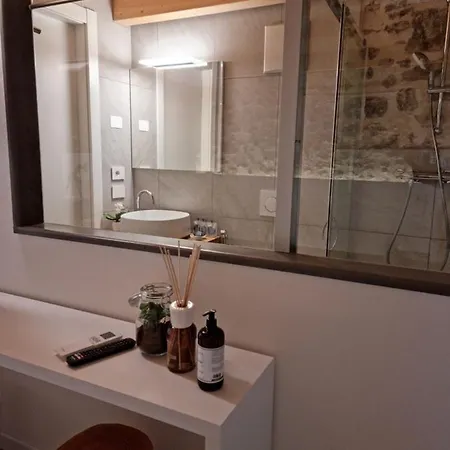 Bed & Breakfast Elle Ecoholiday 4*