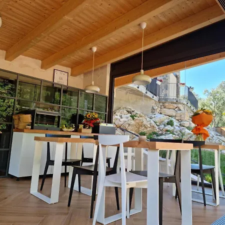 Elle Ecoholiday Bed and breakfast Malcesine