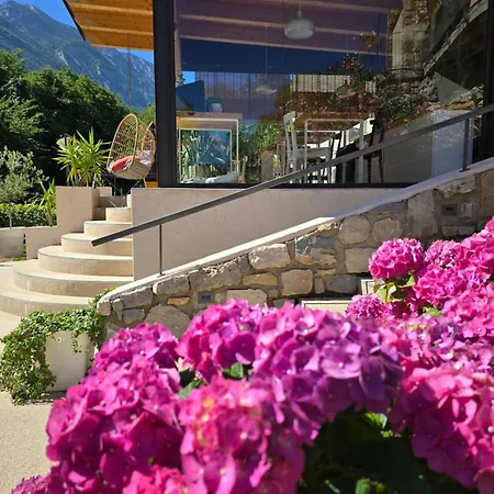Elle Ecoholiday 4*