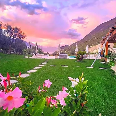 Elle Ecoholiday 4* Malcesine