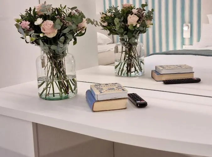 Elle Ecoholiday Bed and breakfast 4*